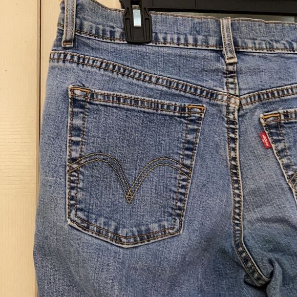 Levi's Vintage Y2K 550 Relaxed Boot Cut Jeans 12 - Picture 12 of 16